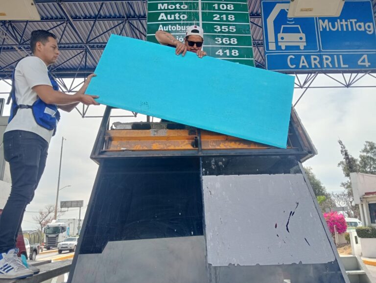 Recubrimientos de acabados y cristales en cabinas de cobro12